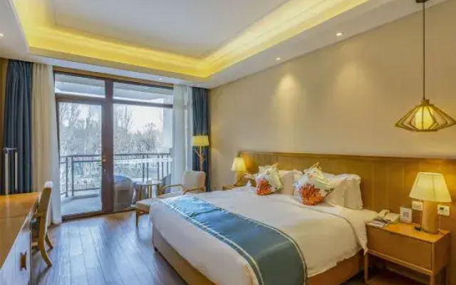 Arcadia International Hotel