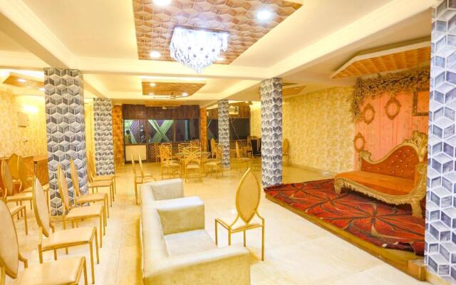 FabHotel Under Bridge