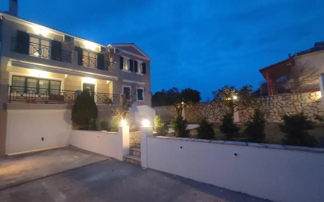 Villa-Ruby