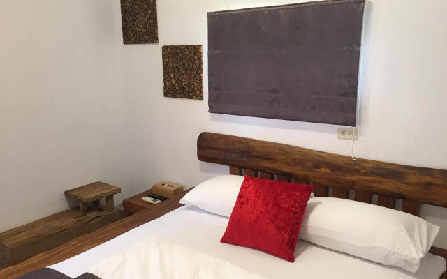 Eighty-eight B&B