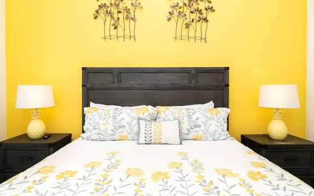 Great Escape to the Enclaves Near Disney!