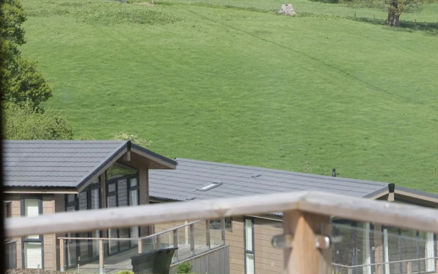 Hill View Lodge 3, Kidderminster