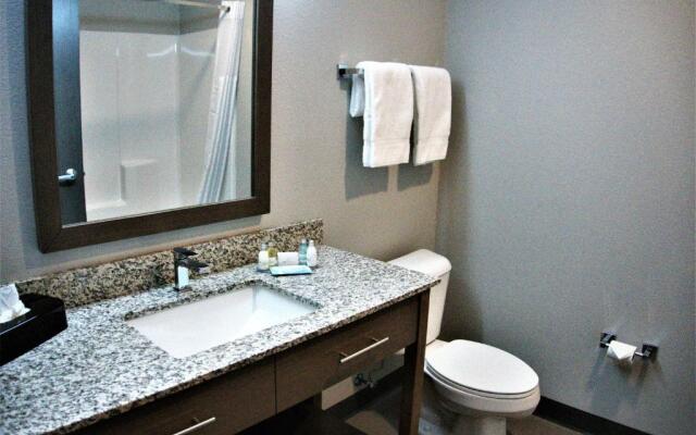 Brookstone Inn And Suites