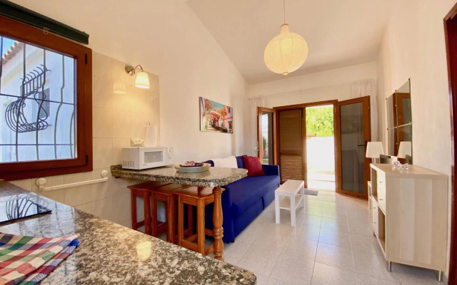 Casita blanca near yumbo