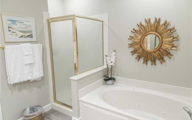 Wendover Dunes 8136 by RedAwning