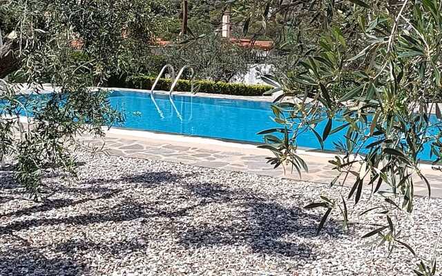 Turquoise Villa Loutraki