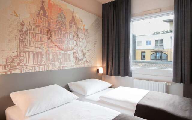 B&B HOTEL Schwerin-Süd