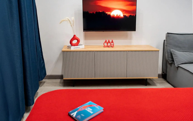 Sky Skolkovo 390 Apartment on 47A Ovrazhnaya Street
