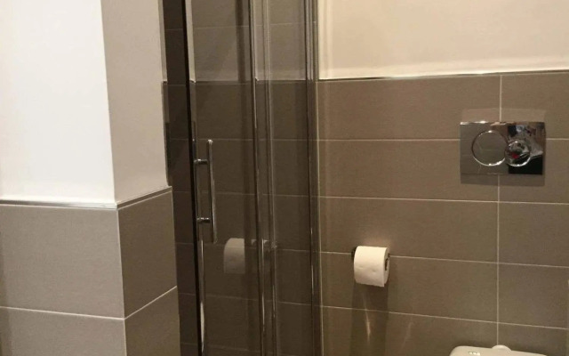 Отель The River Corner