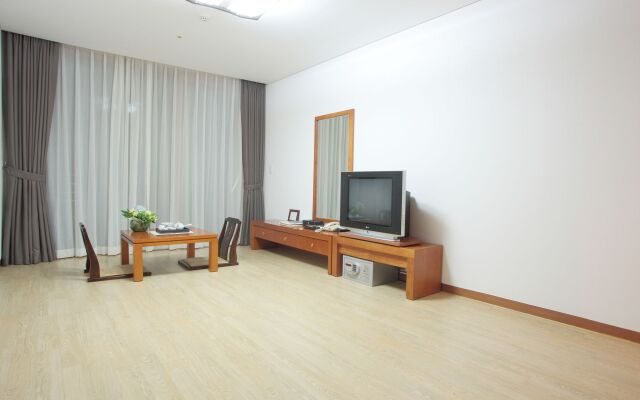 Hotel Maremons
