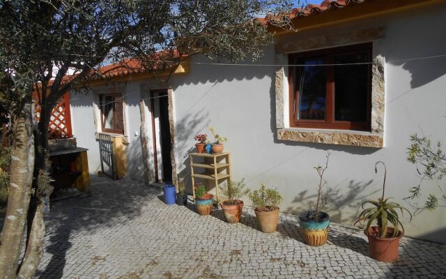 Cottage With 2 Bedrooms With Both En-suite Bathrooms in a Seaside Village