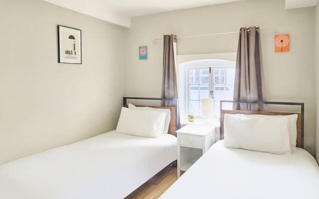 Host Stay Roper Road