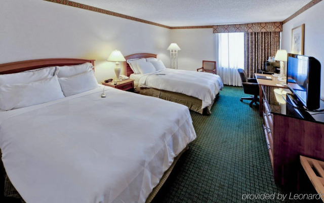Radisson Hotel Rochester Airport