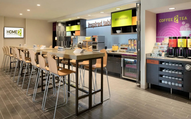 Home2 Suites by Hilton Roseville Minneapolis