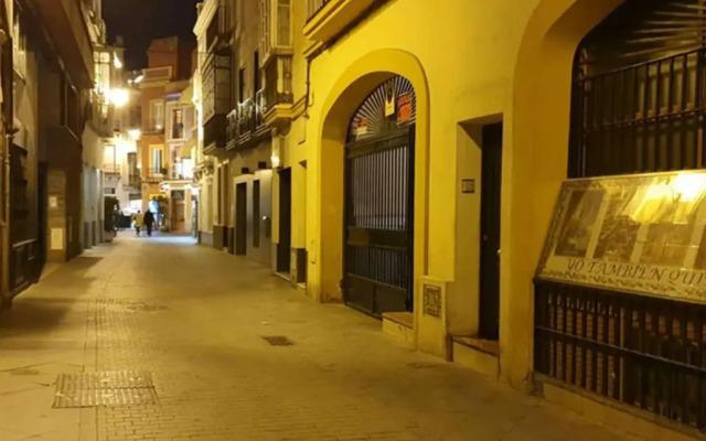 Apartamento Suite Next to Catedral. Opción Garaje.