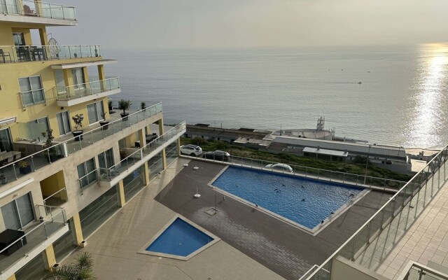 Iva's Panoramic Sesimbra - Trip2Portugal