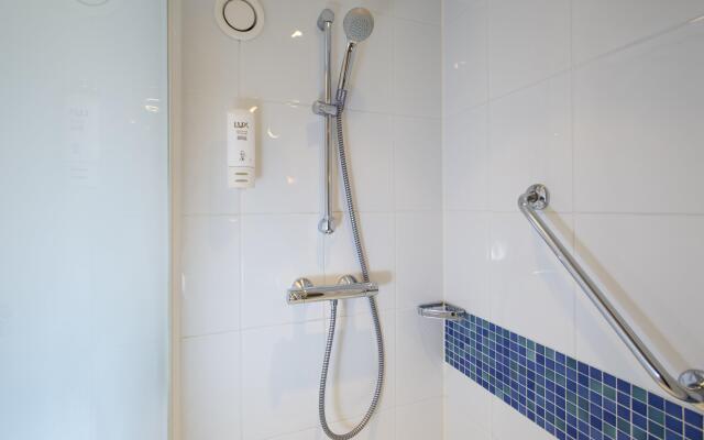 Holiday Inn Express London-Epsom Downs by IHG