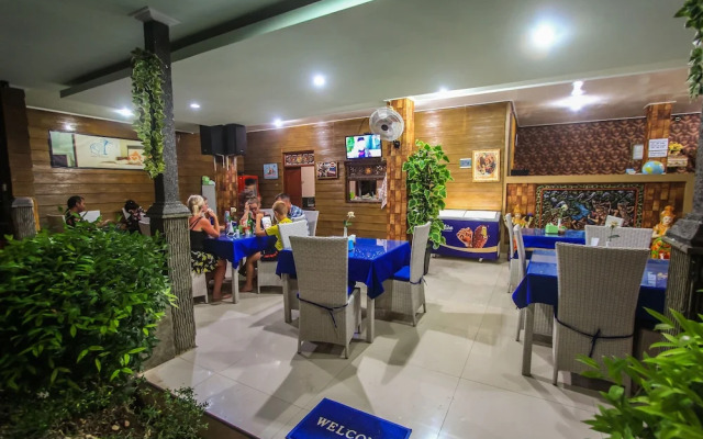 Hotel Lumbung Sari Legian