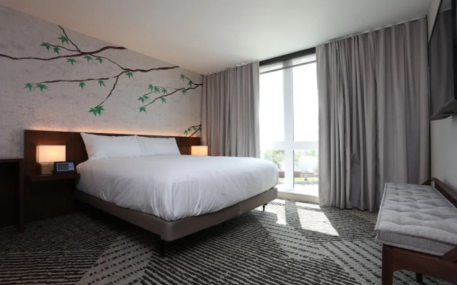 Cedartree Hotel Portland Hillsboro