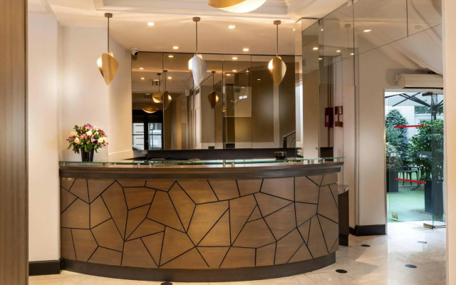 Elysees Union Hotel