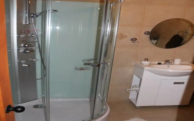 Cabaña Rústica Cristian Paihuano