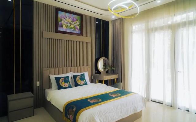 Queen Luxury Hotel – Guest Rooms – Phan Rang - Thap Cham