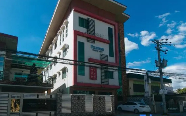 RedDoorz near Talisay District Hospital