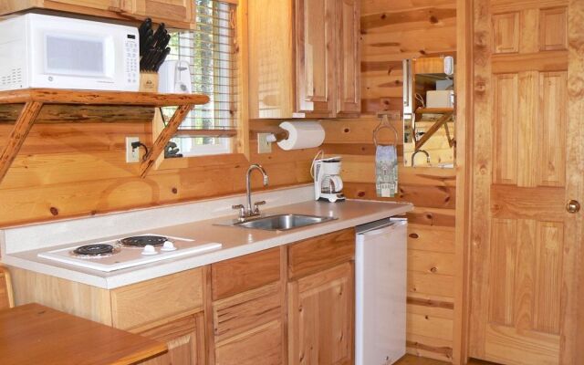 Smoky Bear Ranch Bed & Breakfast & Cabins