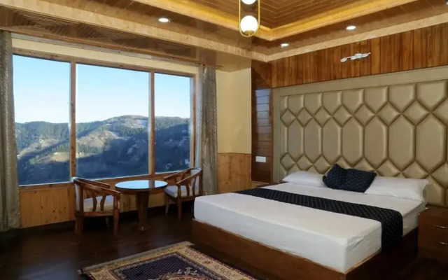 Wood Crista Retreat by Park Tree