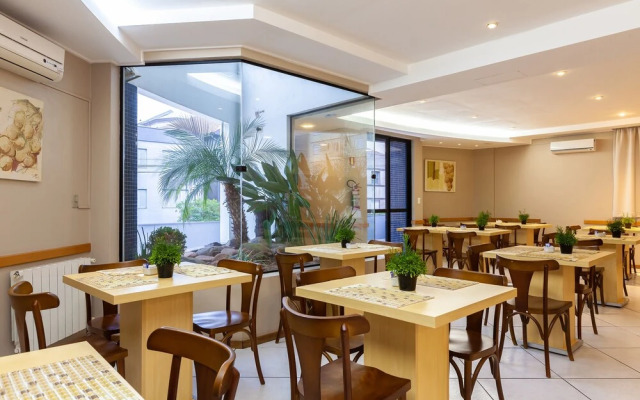 Tri Hotel & Flat Caxias