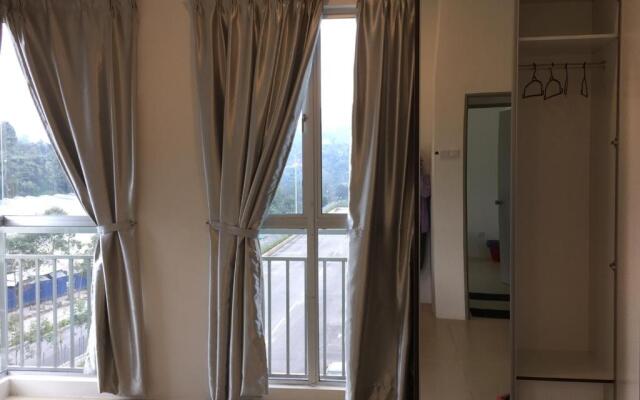 Cameron New Apartment @ Golden Hill