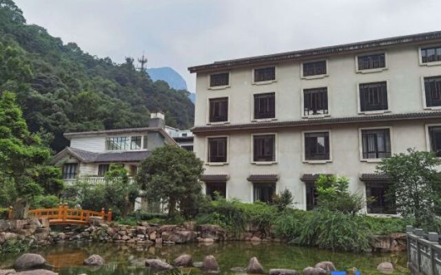Yinying Mountain Villa
