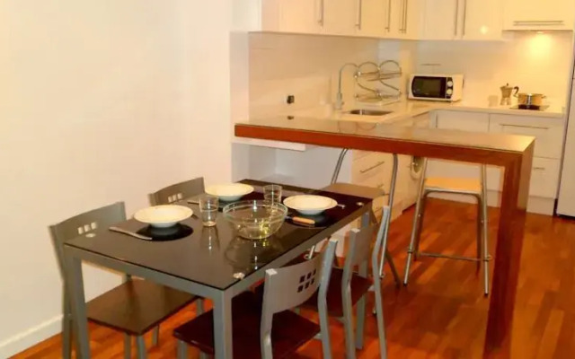 Realrent Corona