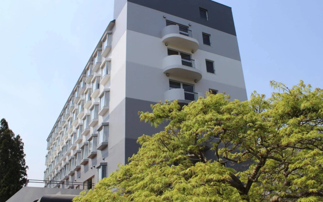 Kyou Bar Lounge & Inn