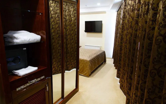 Arena Hotel