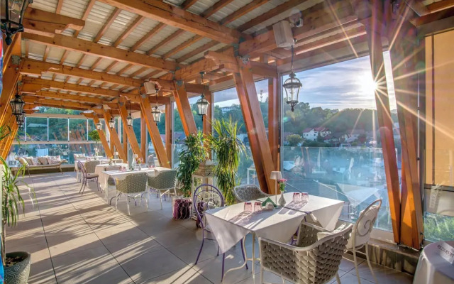 Simfonia Hotel