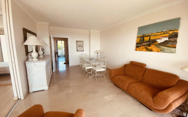Large Light and Modern 2 Bedroomed Apartment in Cannes With Sea Views Pool and Lovely Terrace - 1503 - Apartment in Cannes - Photo 4