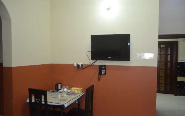 Five Continents Hotel