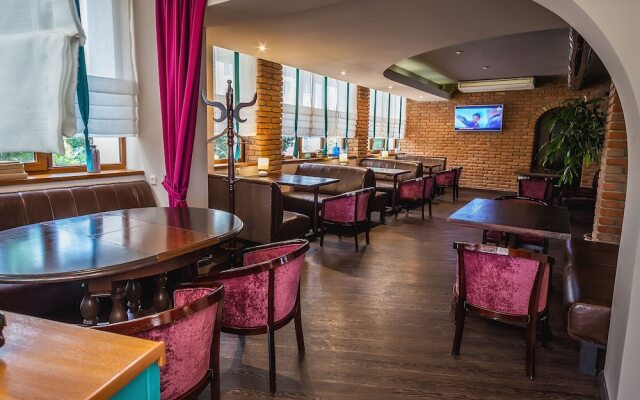 WellOtel Chernomorsk