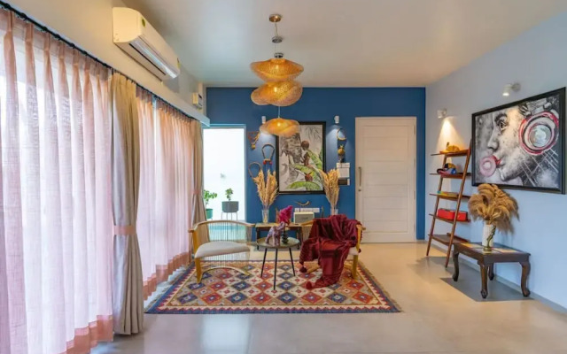 Legacy by Hireavilla -5br w Private Pool in Siolim