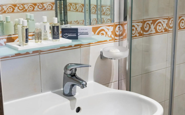 Rex Lifestyle Hotel
