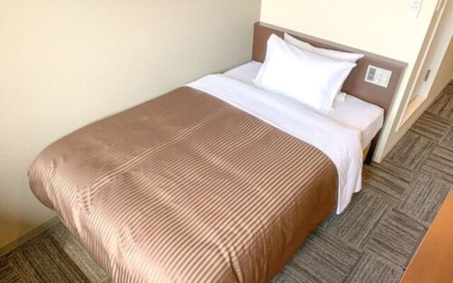 HOTEL LiVEMAX Hiroshima Heiwa Koen-Mae