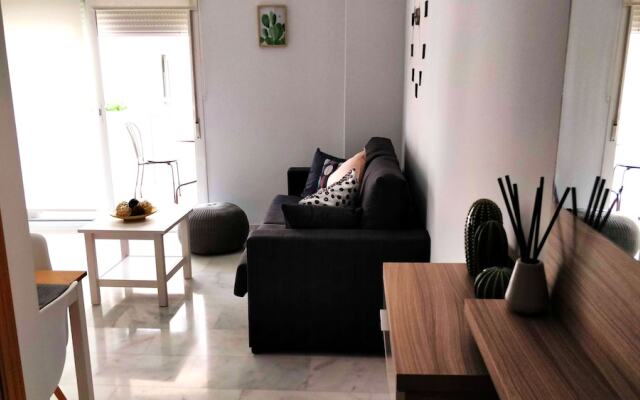 Seaview Fuengirola Apartment by JITKey