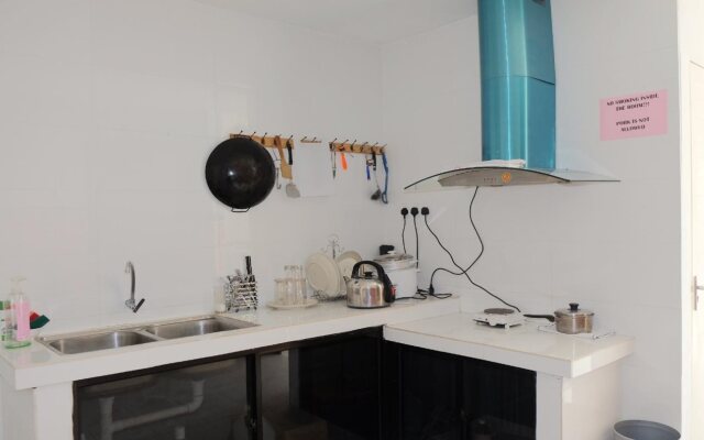 OYO HOME 90260 Natol Homestay London