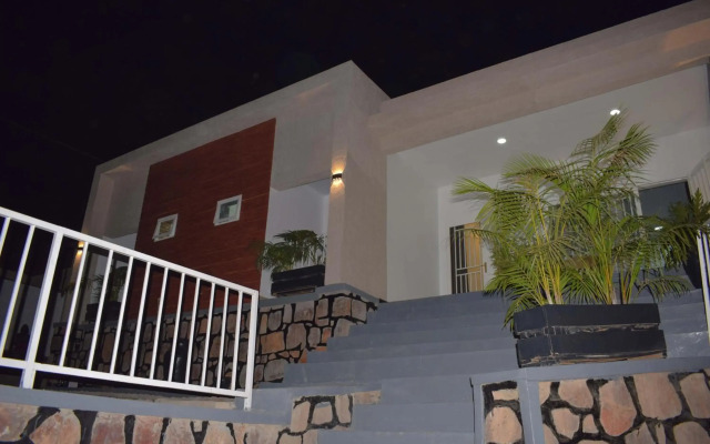 Inzozi Africa House B&B-Gishushu