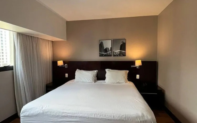 Get a flat-1504 Berrini 4 estrelas