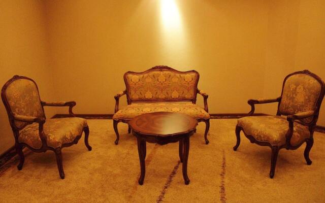 HL Garden Holiday Hotel