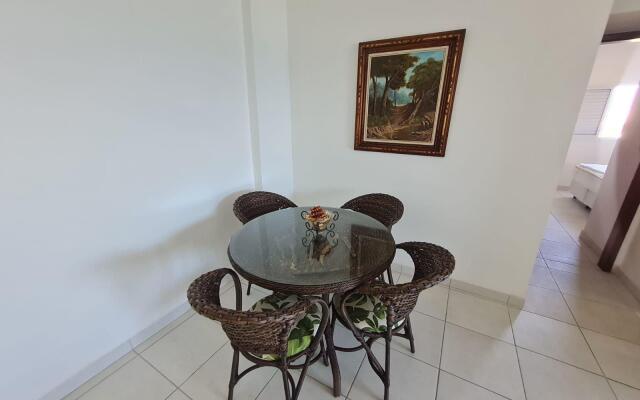 M083- Vista Mar 2 Quartos c/ Sacada Churrasqueira