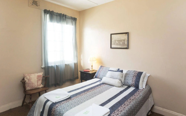 Southern Railway Hotel Goulburn