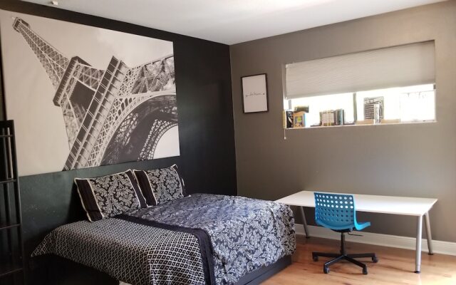 Mansion Getaway - Sleeps 24